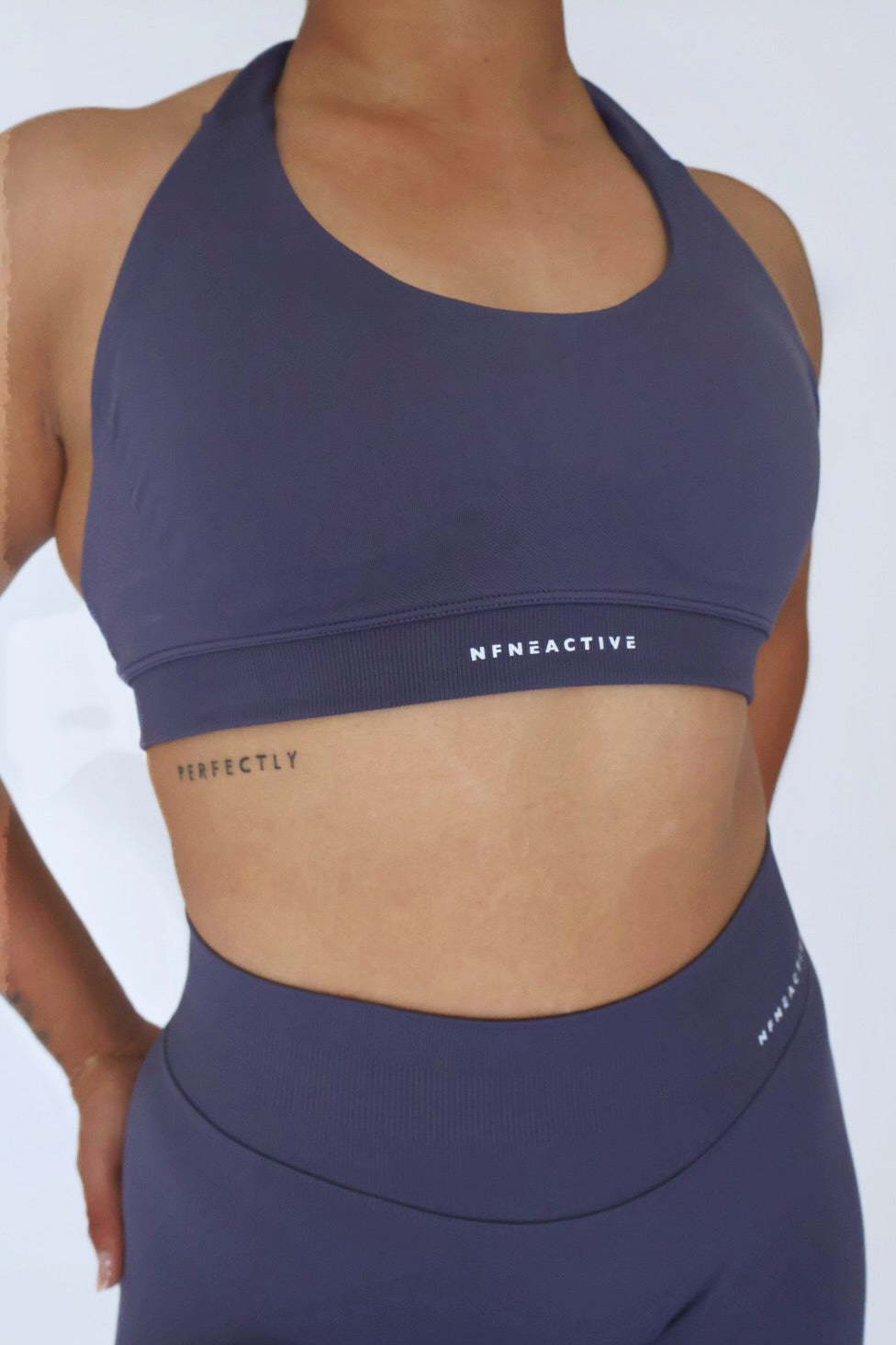 Essential low rise leggings