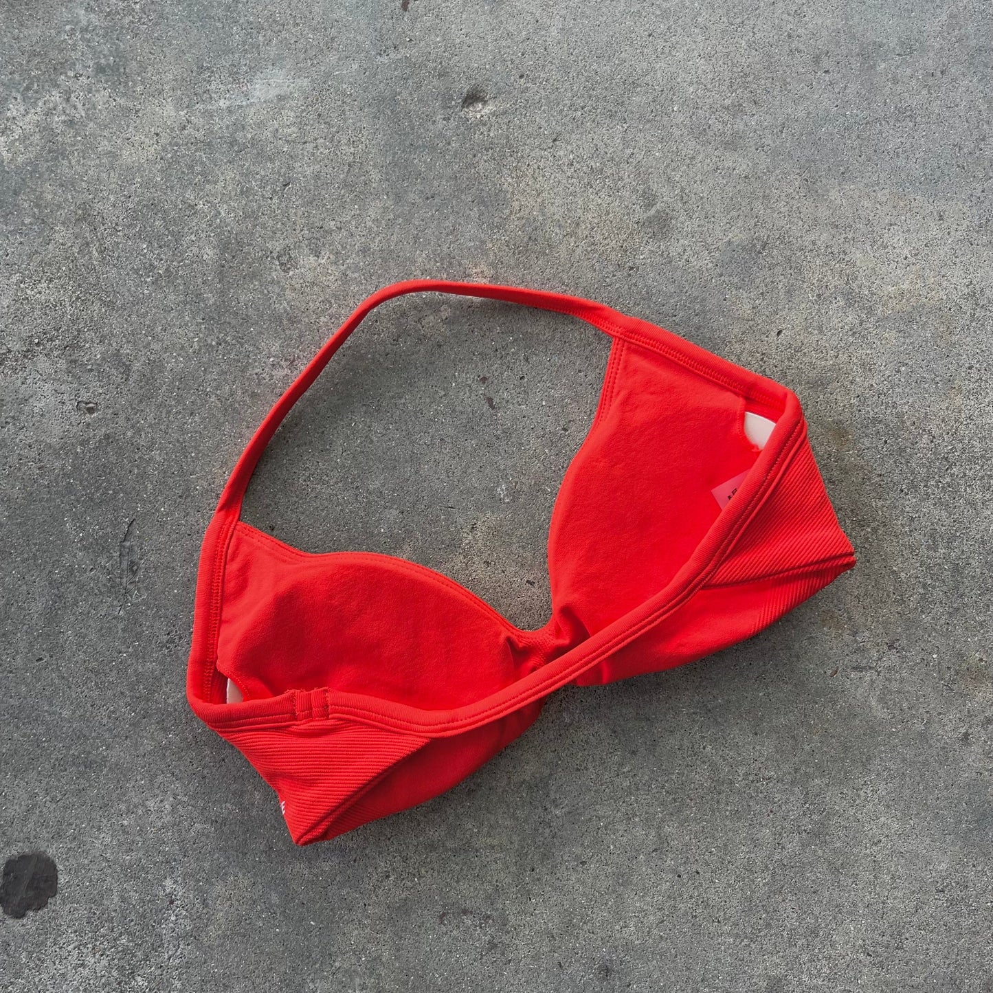 Essential Strappy Sports Bra