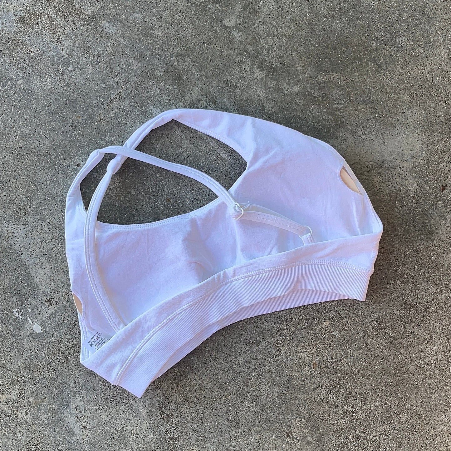 Essential Asymmetric Sports bra