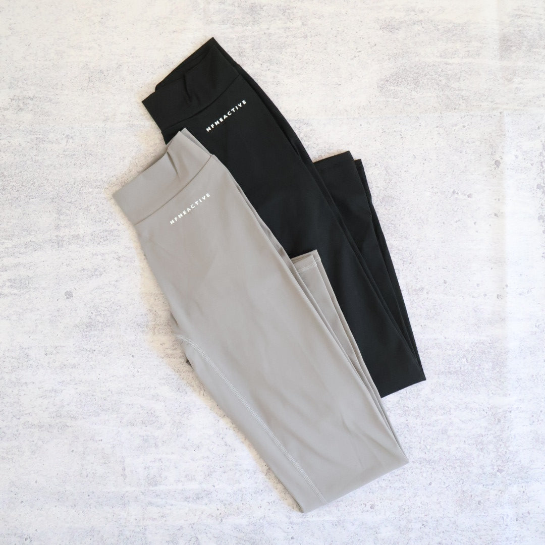 Power V-Back Scrunch Leggings