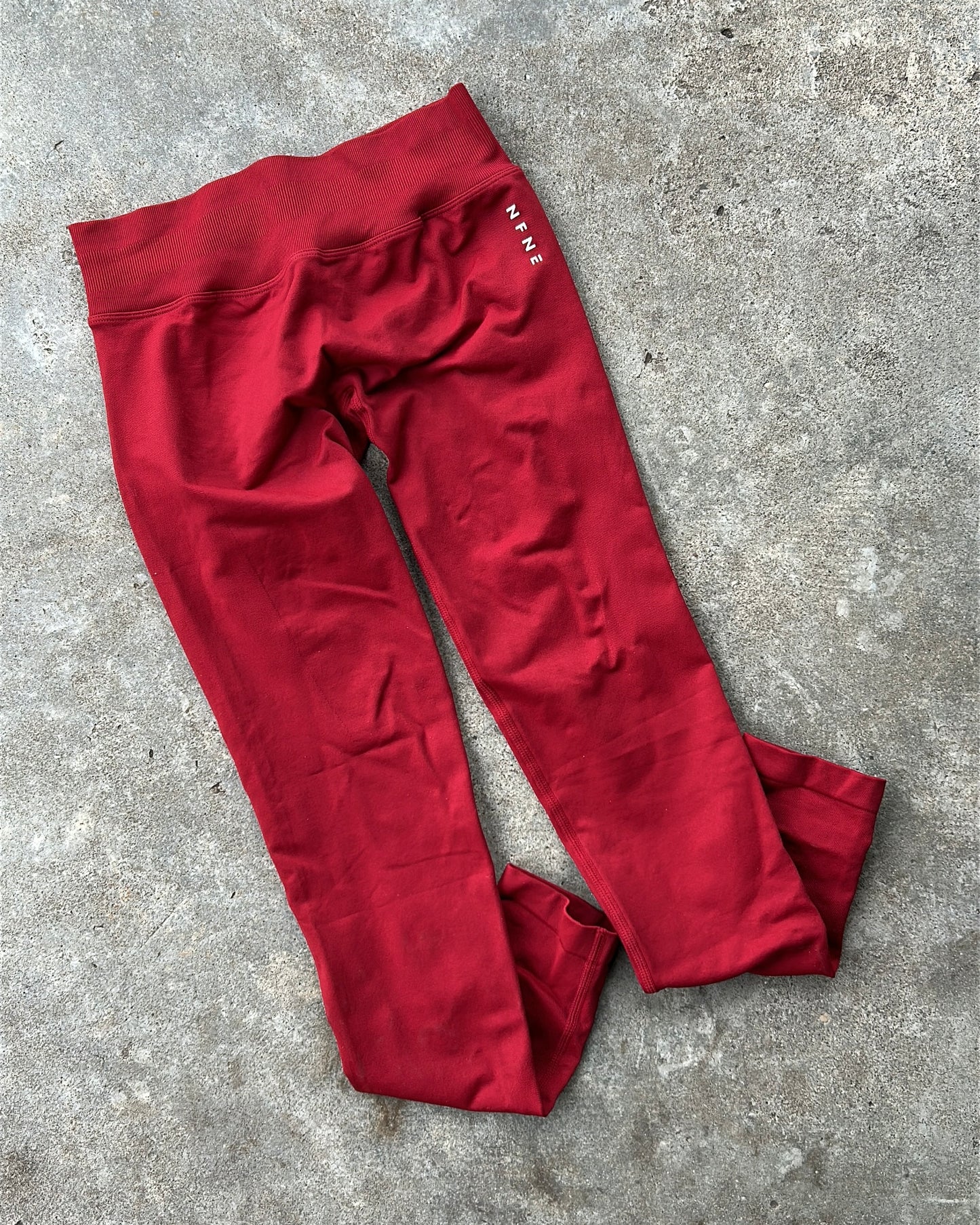 Essential low rise leggings