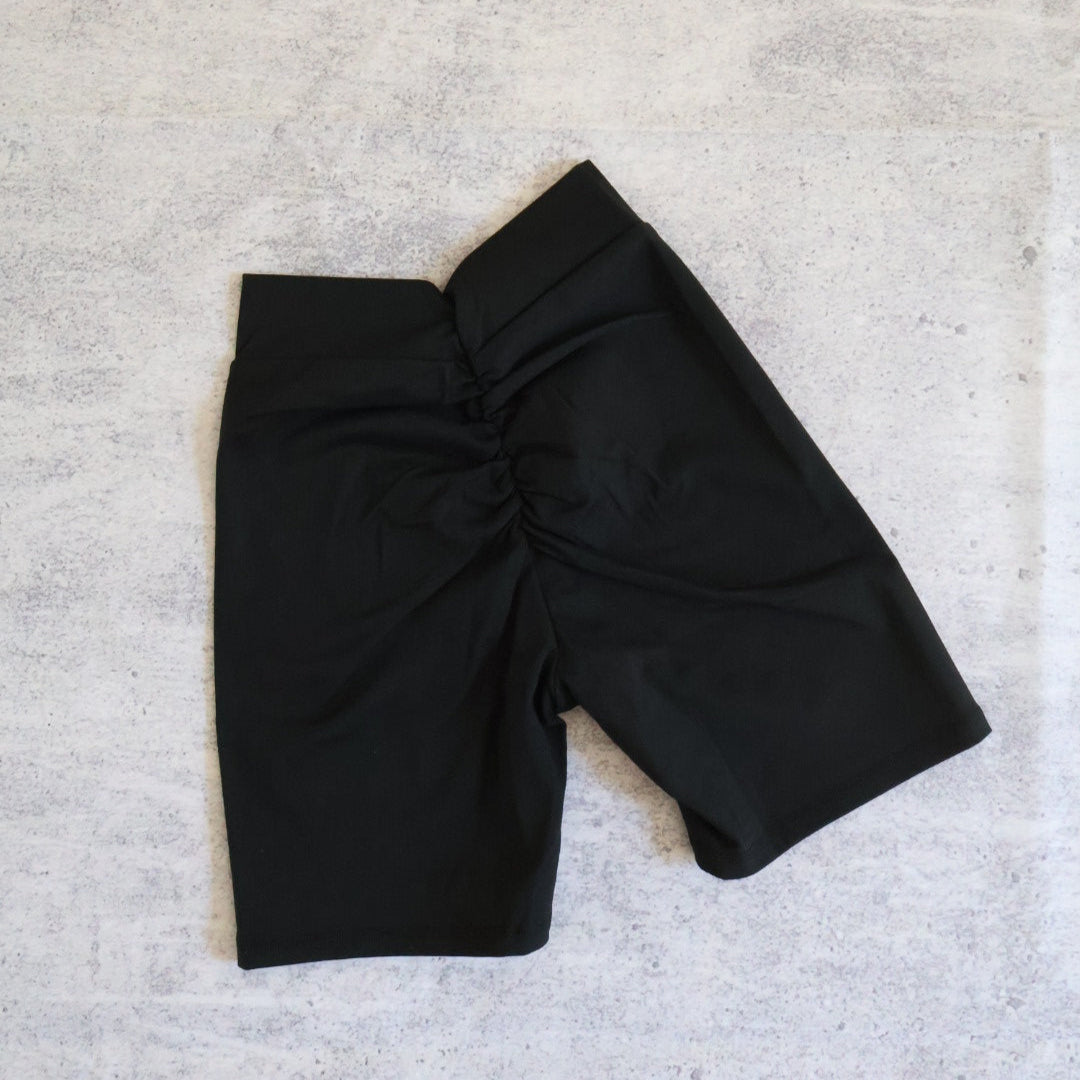 Power V-Scrunch Shorts