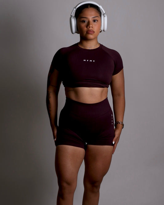 Essential seamless shorts