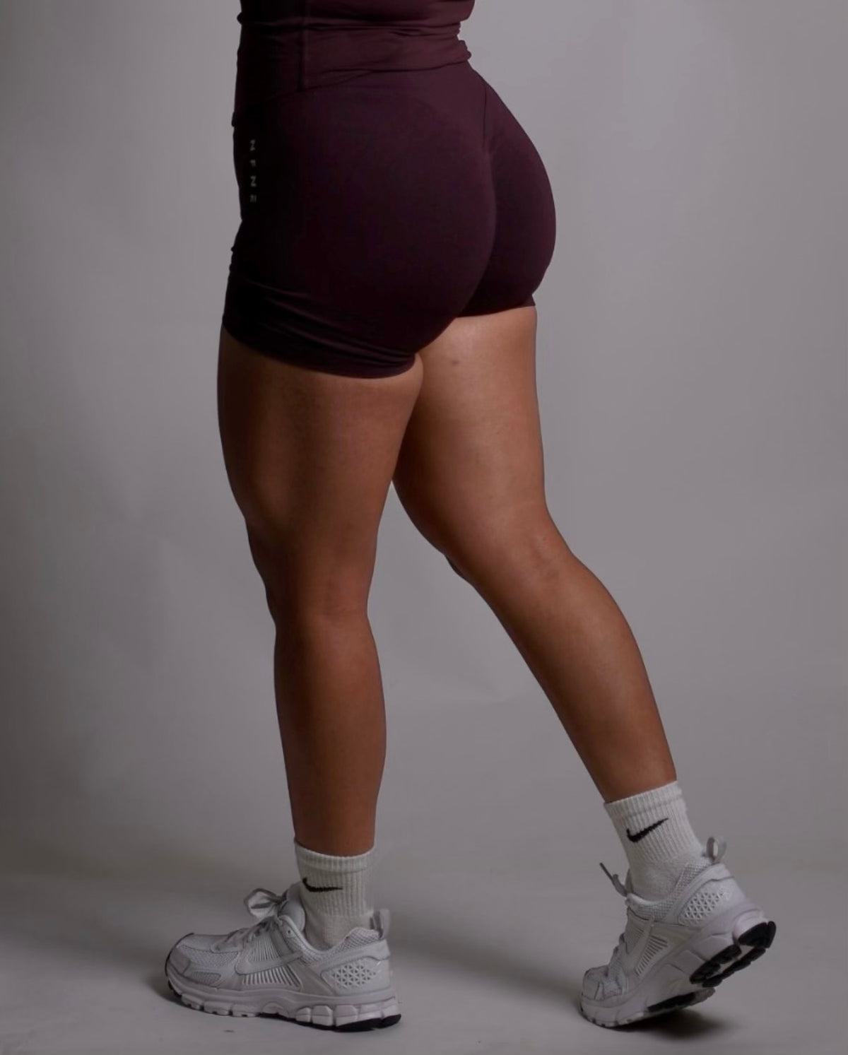 Essential seamless shorts